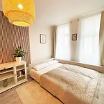 Casarina - Charmante Wohnung Direkt Am Zoo Mit Sauna